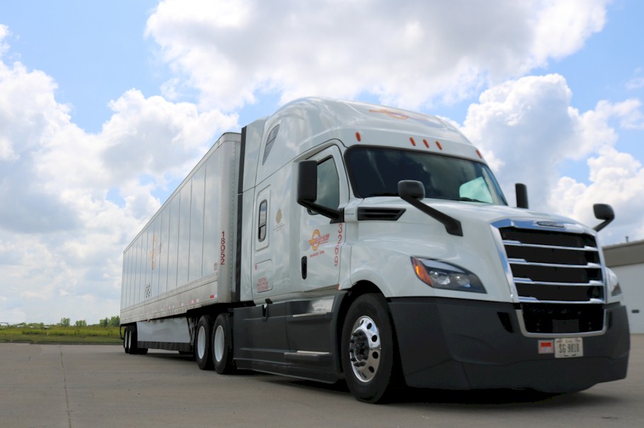 Barr-Nunn Truck with Trailer